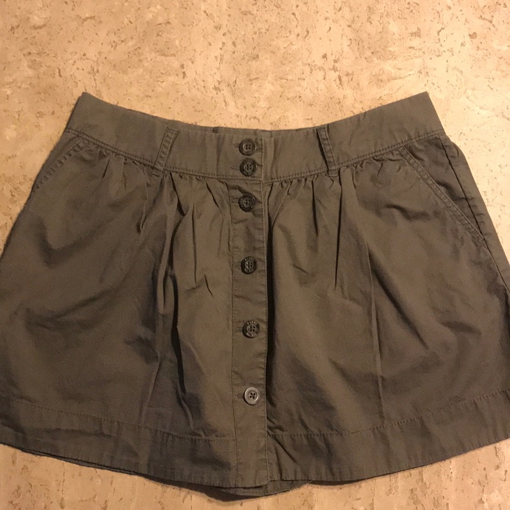 Ruehl No. 925 flared mini skirt olive green